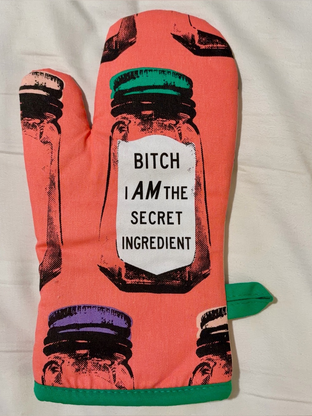 NWOT Oven Mitt